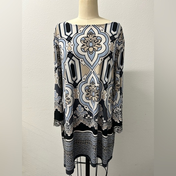 Geometric Patterned Long Sleeve Dress - Picture 1 of 4